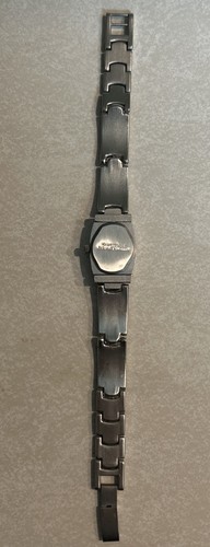 Vintage Women's Silver Tone Quartz Hidden Face Slide Watch New Battery Running - Picture 3 of 4
