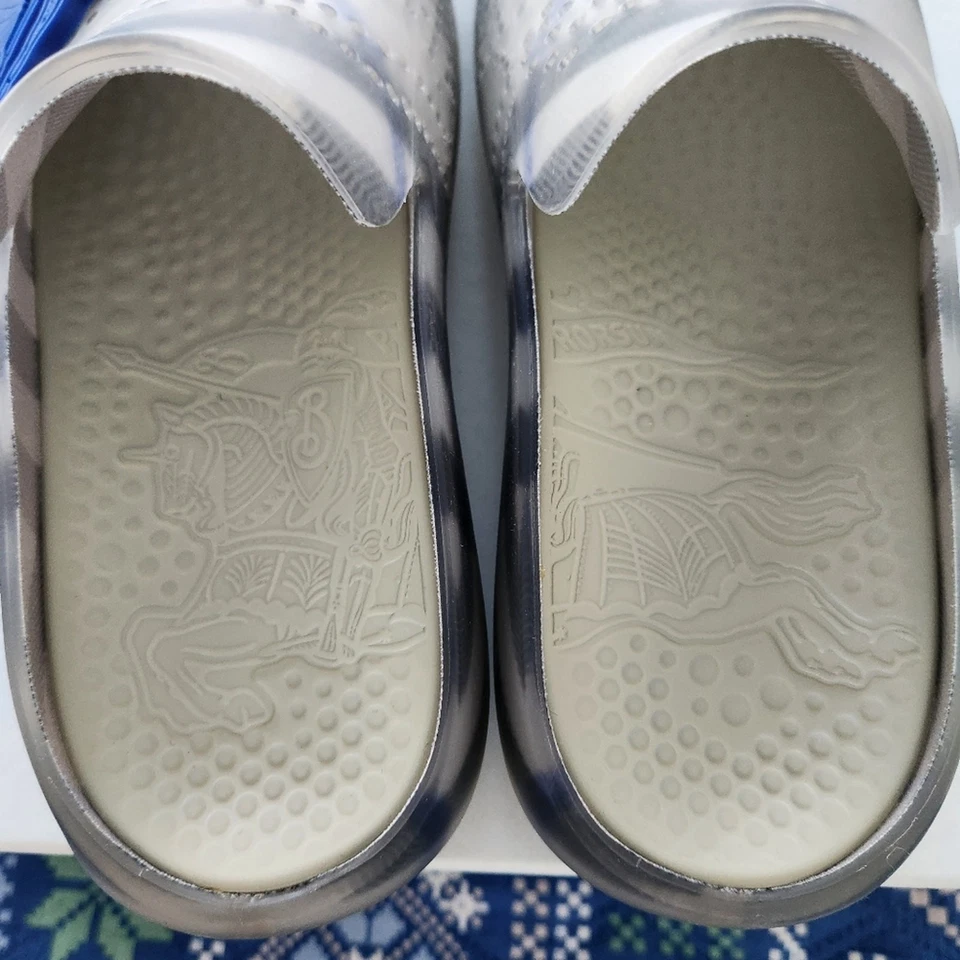 Autêntica Burberry Nova Sandália Slide Stingray Check 36 Unissex Luxo Praia - Imagem 4 de 4