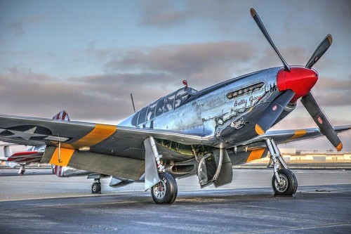 ✰ P-51C/P-51B T-Shirt “Betty Jane” Collings Foundation YOUTH L Large   Nw/oT - Picture 4 of 4