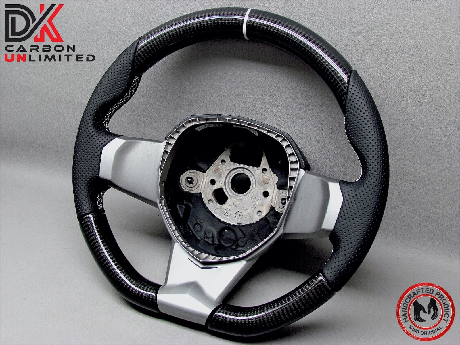 Lamborghini Aventador SVJ63 LP700Perforated White Ring Carbon Steering Wheel v4