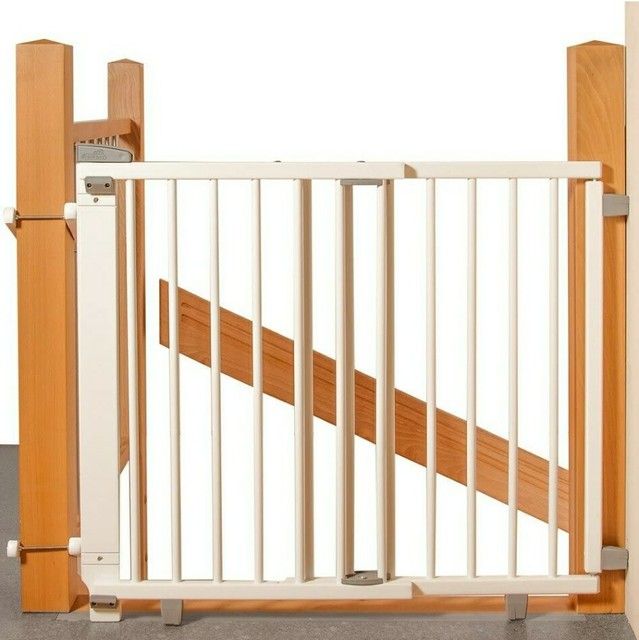 67cm stair gate