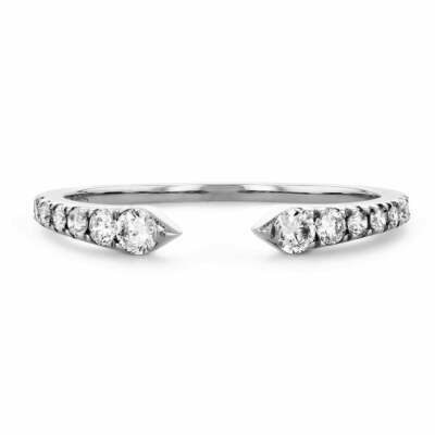 Minimalist Snake Edge Arrow Wedding Ring 0.31 Ct Round Diamond 9K White Gold