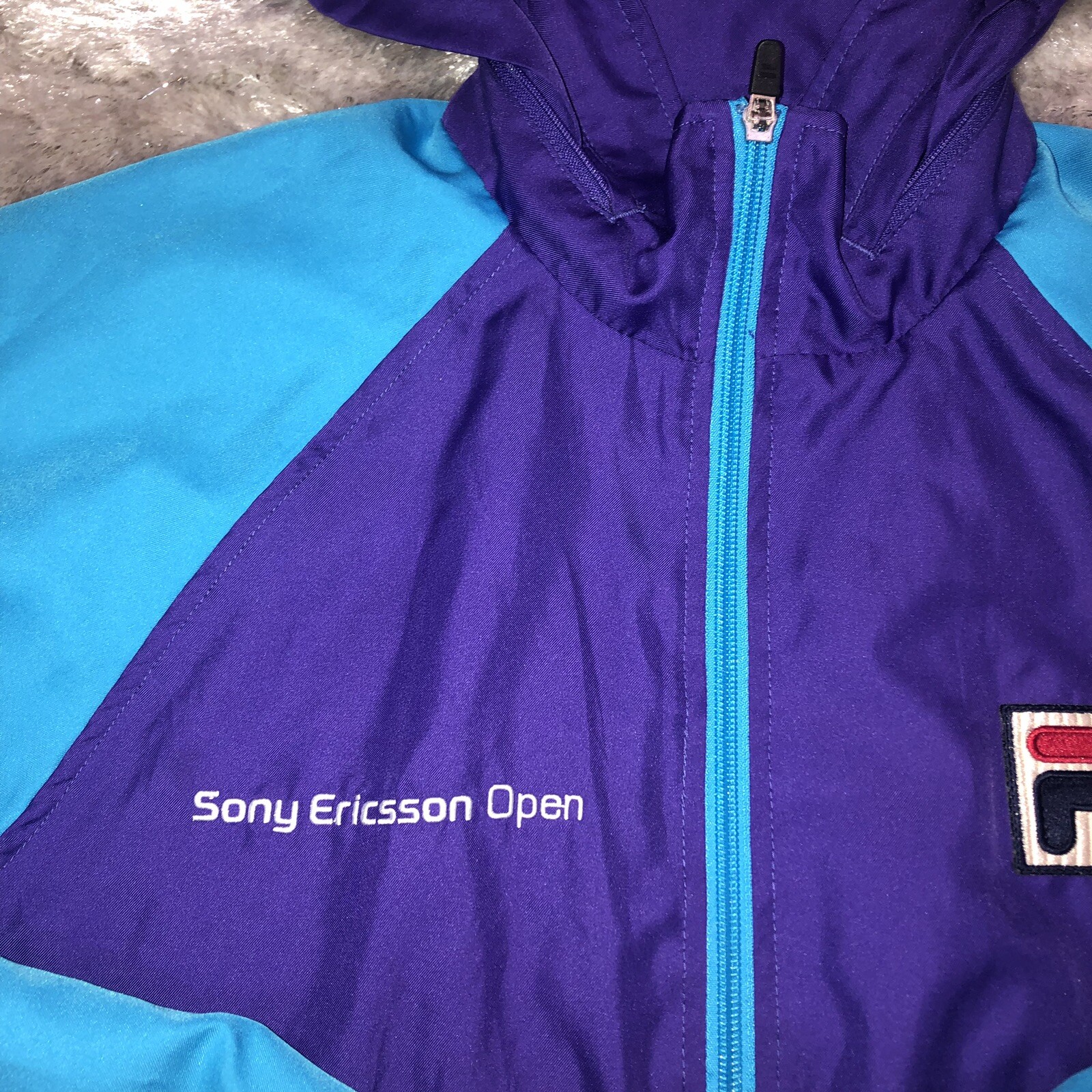 FILA Sony Ericsson Open Tenis Purple Hooded Adjustable Windbreaker Jacket Small