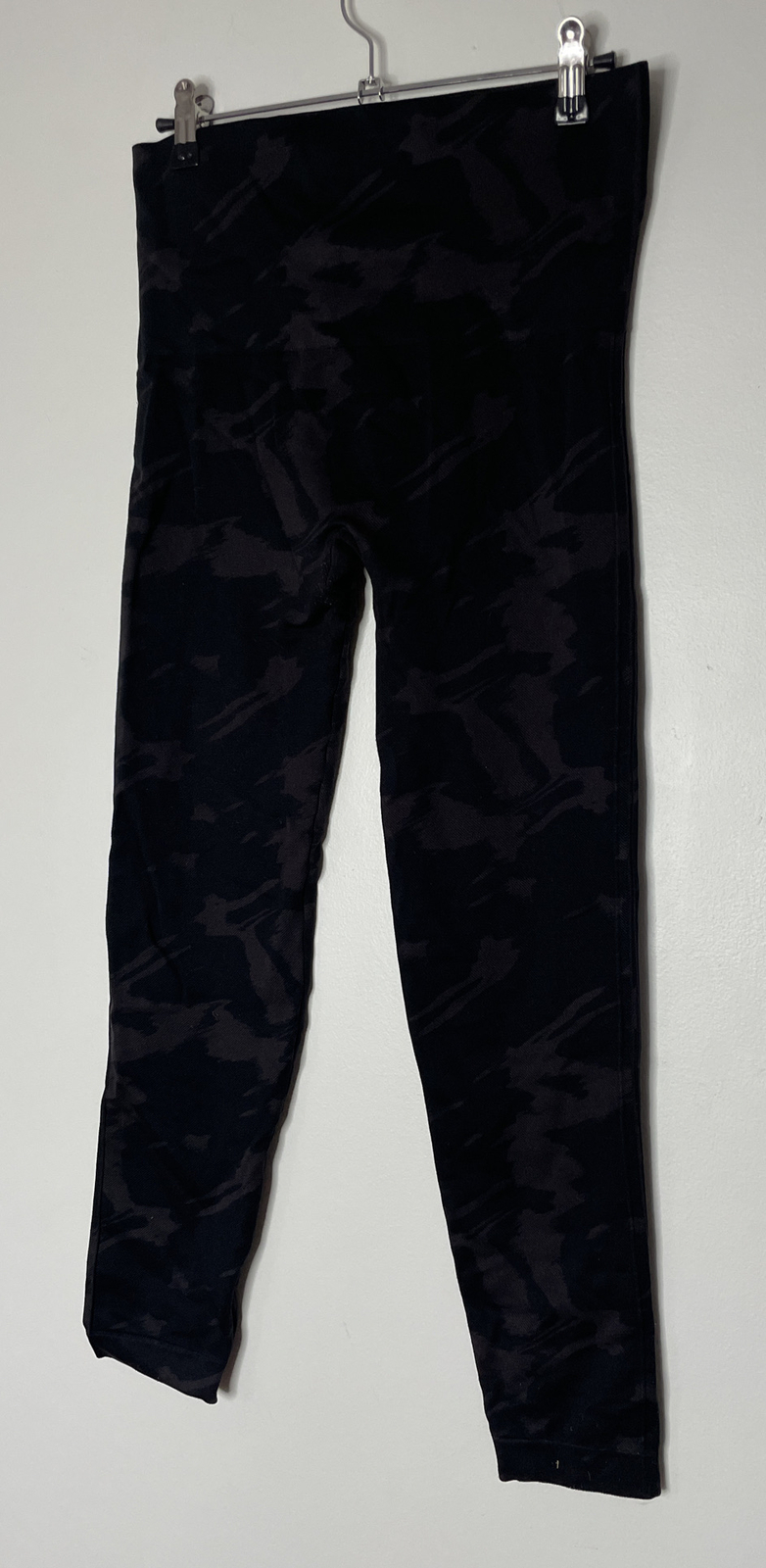 spanx leggings large patterned black - image 2
