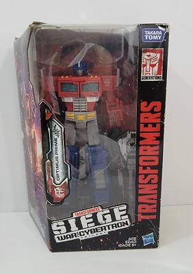 Transformers SIEGE War for Cybertron Voyager Class Optimus Prime *Read*