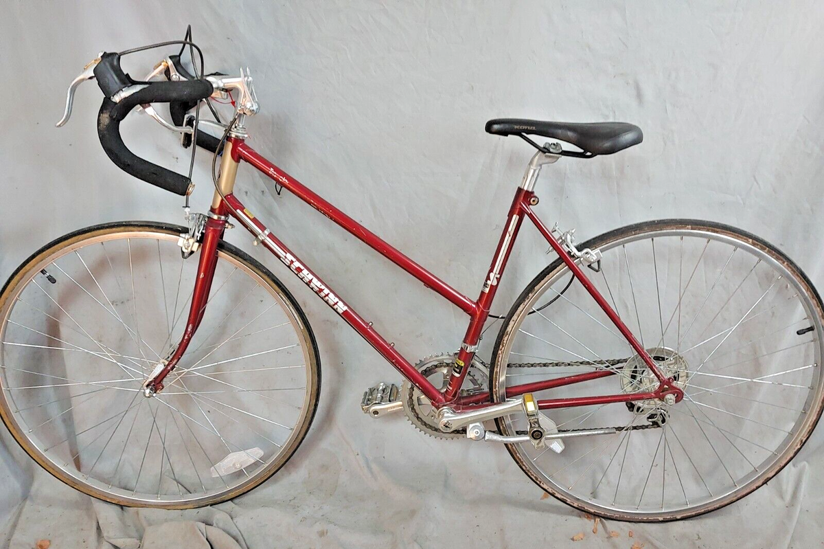 自転車本体 SCHWINN Schwinn Junction Hybrid Bike, 27.5-in. Wheels, 7 Speed Adult