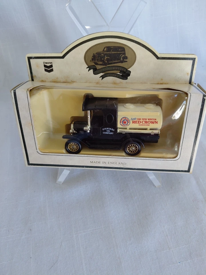 #2 Lledo Die-Cast X 3 1920 Red Crown Tanker-Chevron Tank Truck-1911 Zerolene... - Image 2 of 4