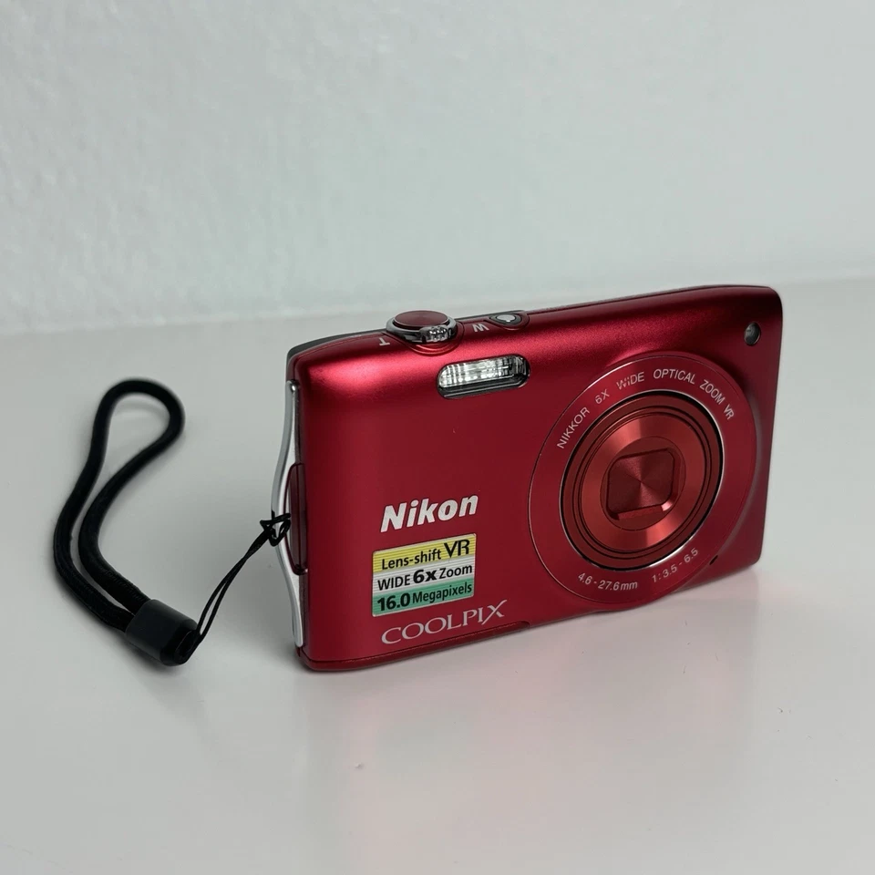 Nikon Coolpix S3300 Digitalkamera 16 Megapixel - Getestet - Beschreibung Lesen, Foto 2 von 5
