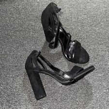 CM Women Size 7 Black High Heels 4  Pump