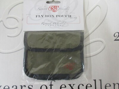 Richard Wheatley Fly Box Pouch. Protects & Holds 4'' & 6'' Fly