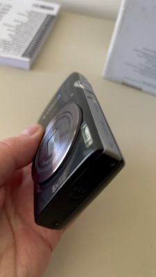Canon IXUS 162 Digital Camera | 20MP | 8x Optical Zm | Compact inc