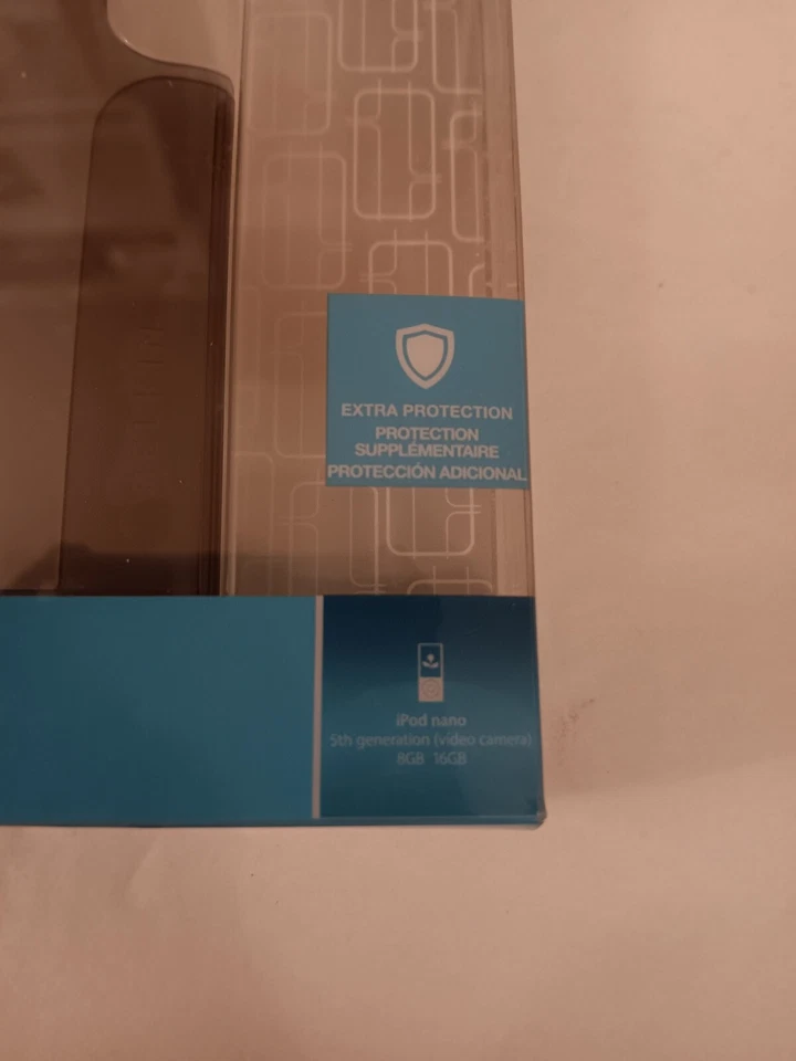 Belkin F8Z518 Shield Hue 2 Piece Polycarbonate Case For iPod Nano 5th Gen 8/16GB - Image 3 of 4