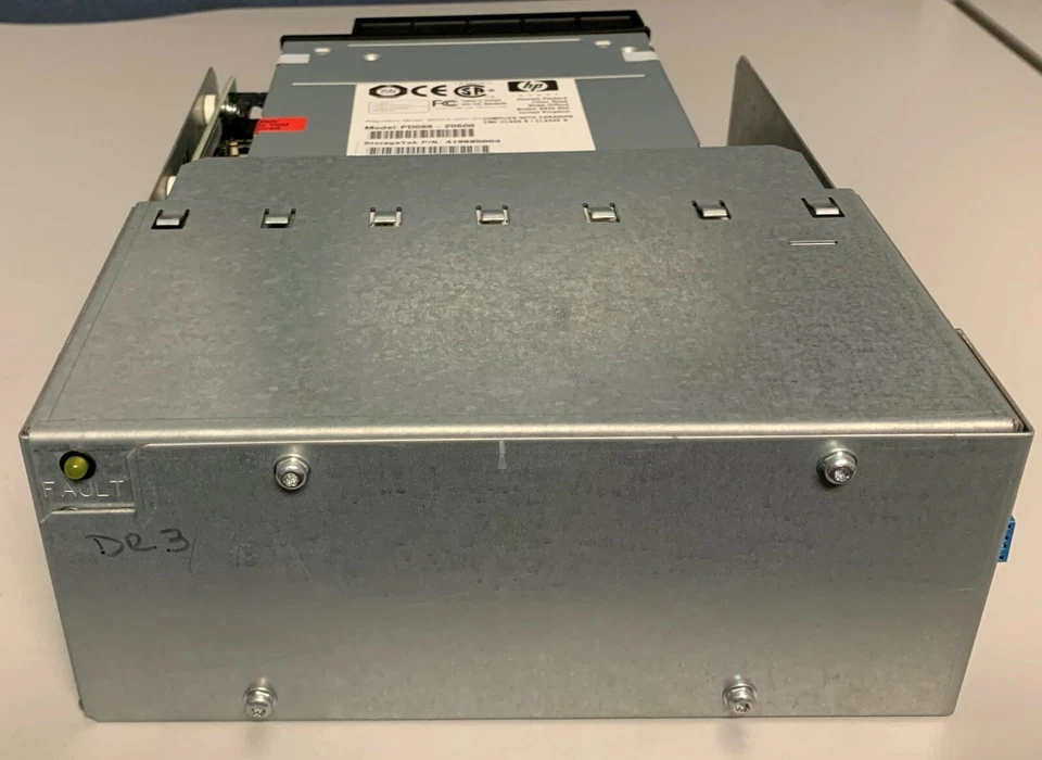 Storagetek LTO2 TAPE DRVE FC WITH TRAY 003-0539-01 - 419685003 - Image 3 of 4