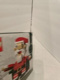 LEGO Christmas Santa Exclusive 40206 Sealed Set 2016, Box had Creases See Pics