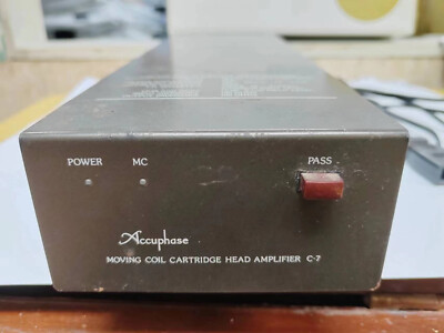 Accuphase C-7 MCカートリッジプリアンプ Accuphase C-7 for sale.