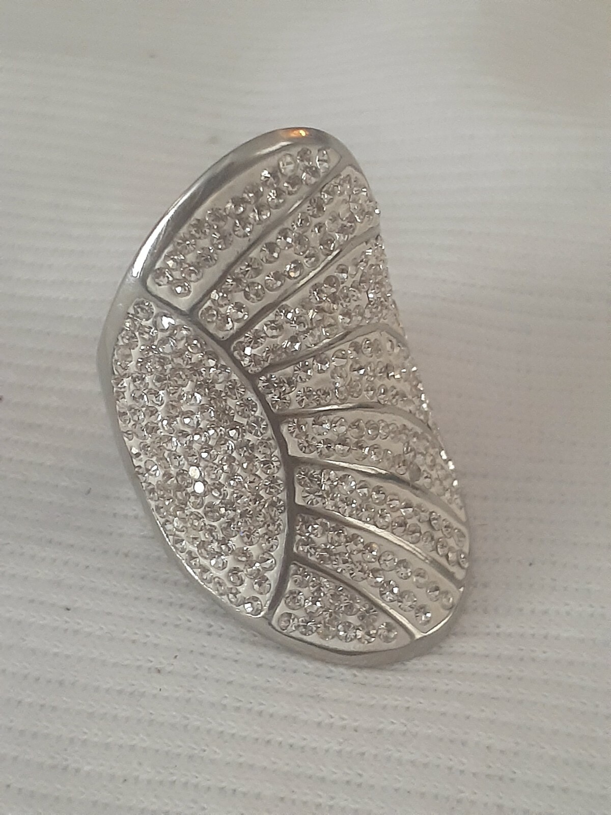 Rhinestone And Silvertone line pattern design Sta… - image 3