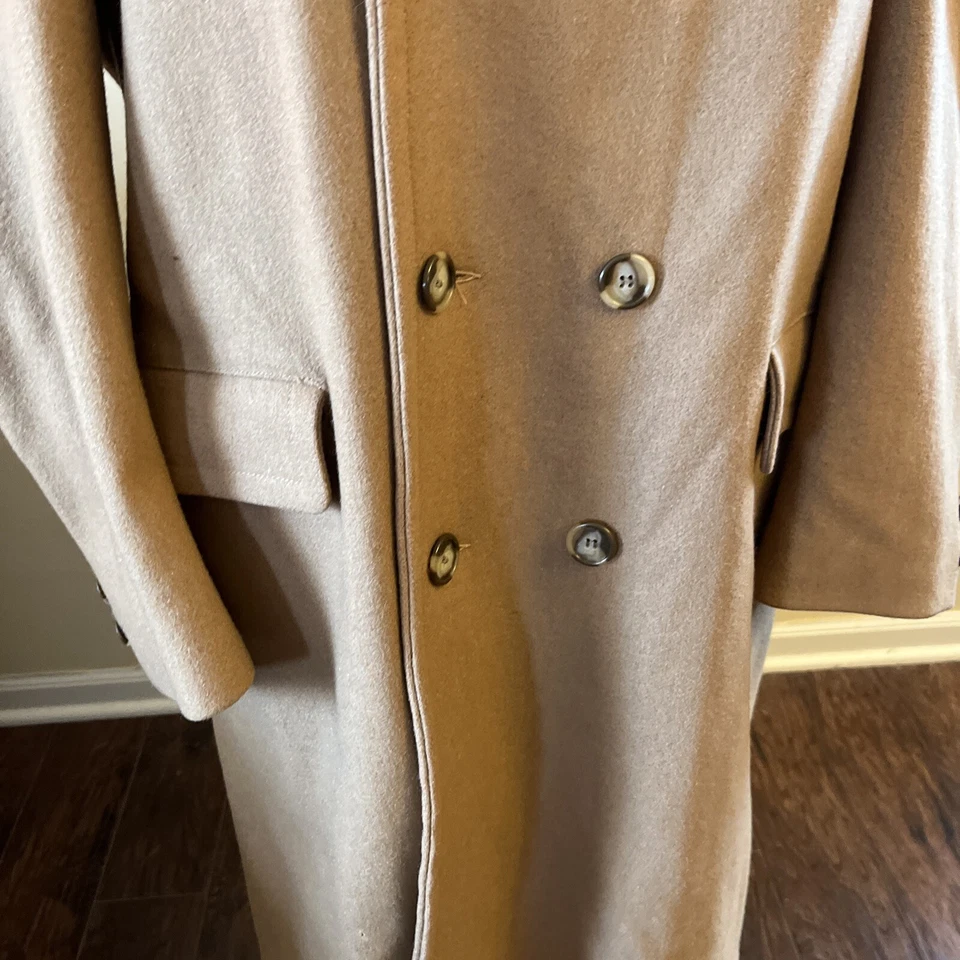 Trench coat de lã bege vintage Robert Lewis - Imagem 3 de 4