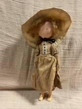 Vintage 1970s Knickerbocker Holly Hobbie Carrie Doll