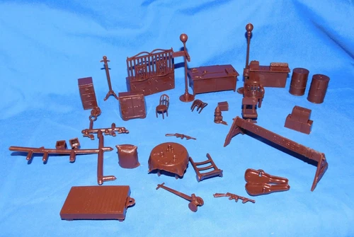 Marx reissue comp set of Untouchables playset furniture and accessories , 1/32