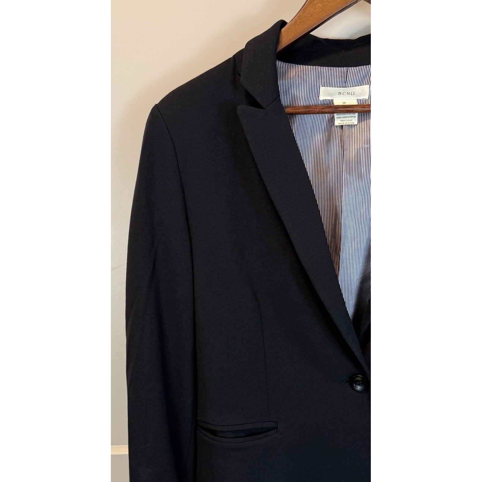 BCNU Basic Black Blazer Size Medium with Striped … - image 3