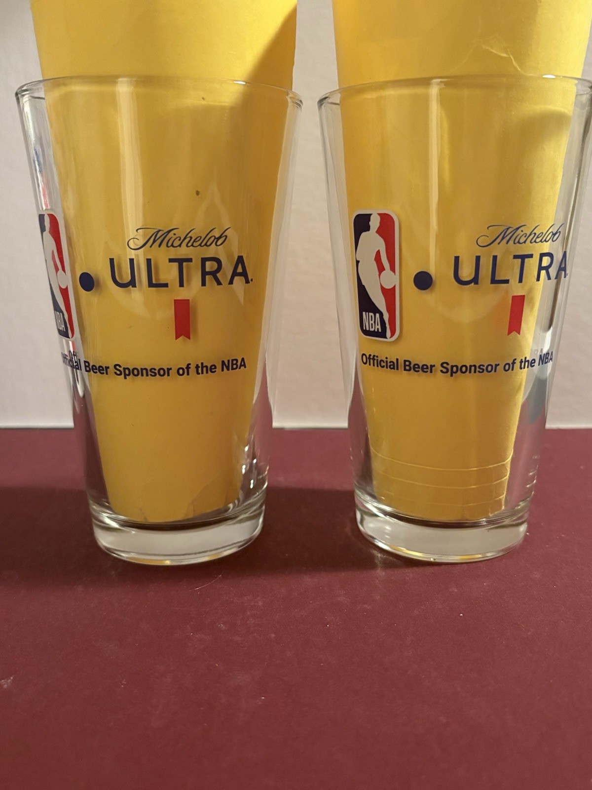2. -  Michelob Ultra  / NBA Basketball - Pint Glasses  -  NBA Logoman