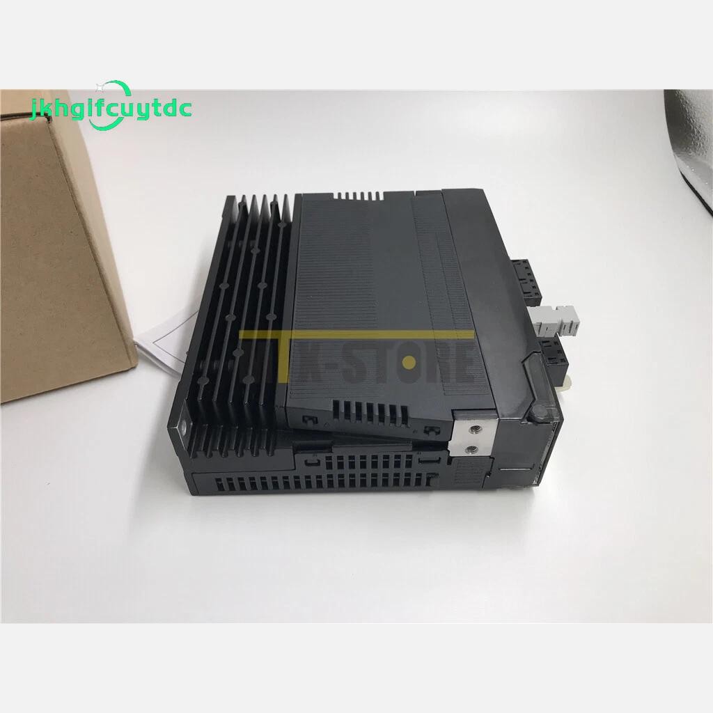 New OMRON R88D-KT01H AC SERVO DRIVER Original genuine product Fast Shipping