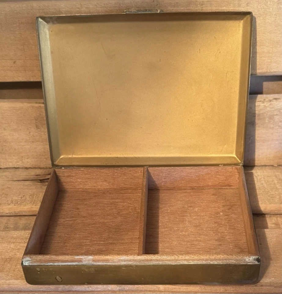 Vintage Gold Tone Metal Box Aged Empty Cigarette Storage Case #SPR10 - Image 3 of 4
