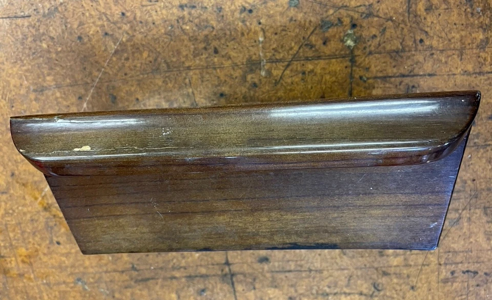 梅赛德斯奔驰 W123 280CE 300CD 前仪表板烟灰缸木质 Zebrano — 第 2/4 张图片