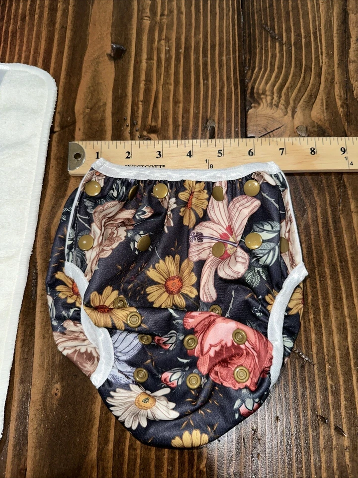 Noras Nursery 婴儿可调节可重复使用布尿布 - 多色 — 第 3/4 张图片