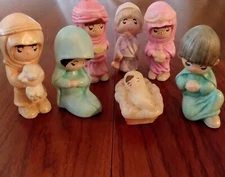 Vintage Ceramic Children Nativity Scene Set 7 Pieces Pastels 1980