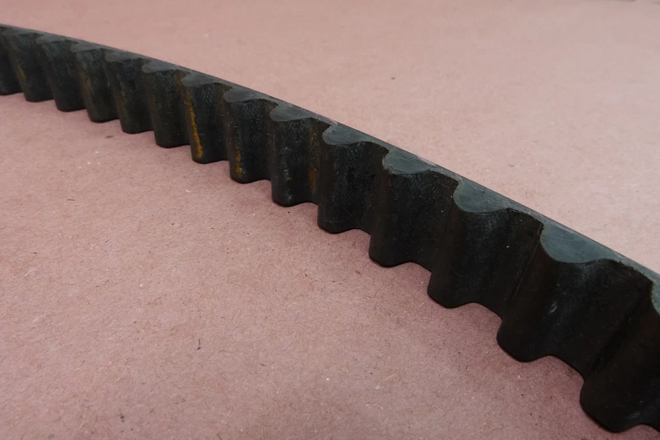 Correa de tracción trasera Harley-Davidson FXSTSI Softail Springer 2000-2009 Foto 3 de 4