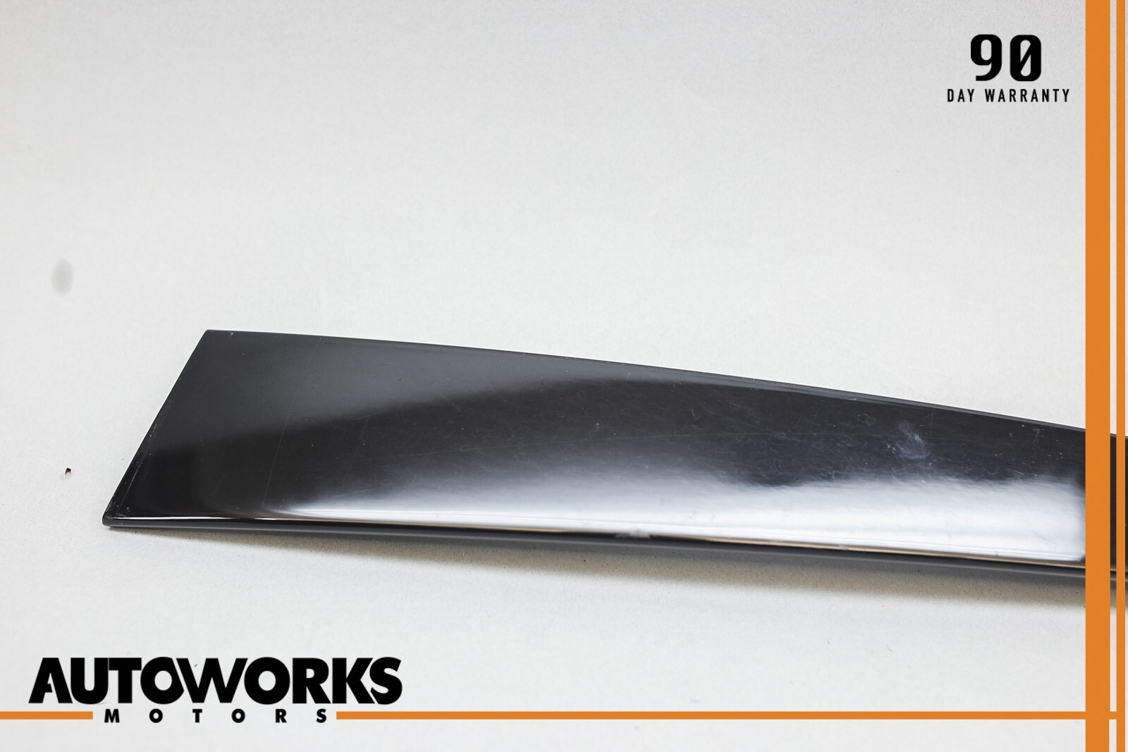 03-13 Maserati Quattroporte M139 Rear Right Exterior B-Pillar Moulding Trim OEM