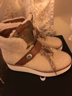 新品箱付！COACH UrbanHiker Shearling Boots COACH Urban Hiker Boots - Macy's