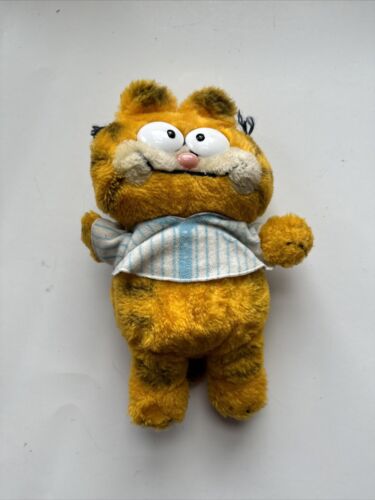 Garfield Vintage 1978 1981 Baseball Plush Cat Stuffed Animal Collectible NO HAT - Picture 1 of 2