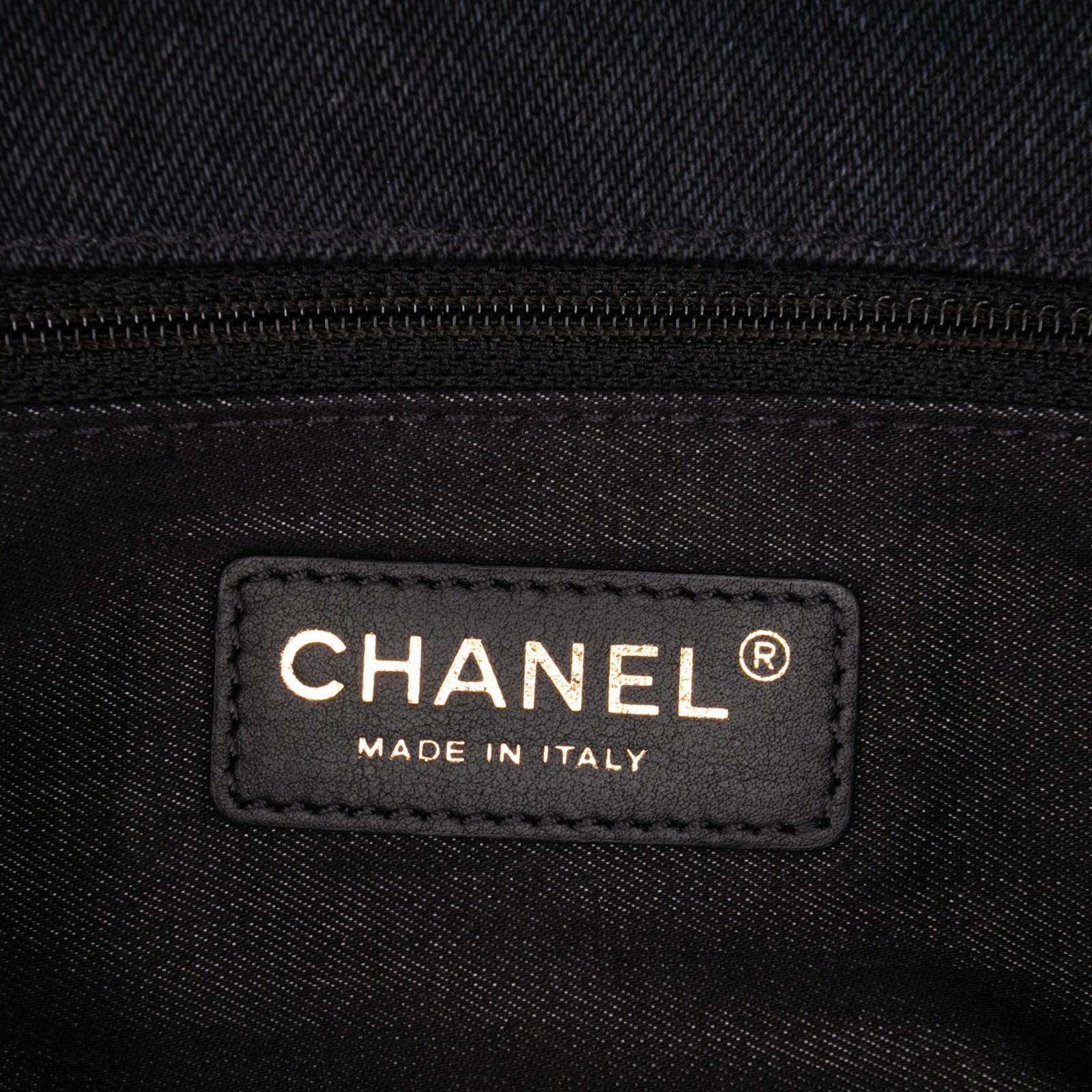 Authenticated Chanel Mini Rectangular Quilted Den… - image 5