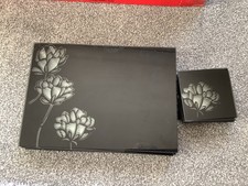 Set 6 Black Floral Patterned Heavy Glass Placemats & Coasters in Good Used Cond