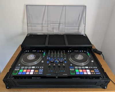 RANE PERFORMER 4-Kanal motorisierter DJ-Controller, 7 Zoll Platten mit Vorbauten