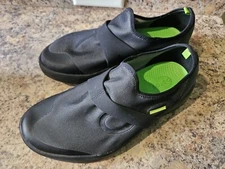 OOFOS OOmg Low Mesh Mens Size 10 Black Slip On Recovery Shoes