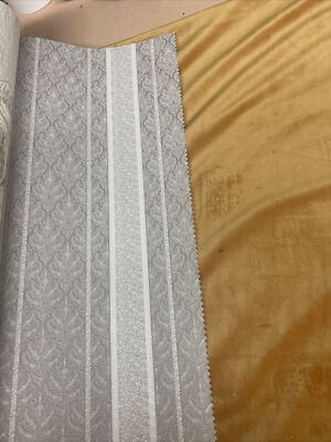 Venezia ;Italian Wallpaper; #2537-М3933;4 Double Rolls