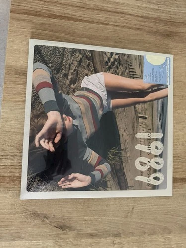 Taylor Swift 1989 (Taylors version) Sunrise Boulevard Yellow Vinyl SEALED