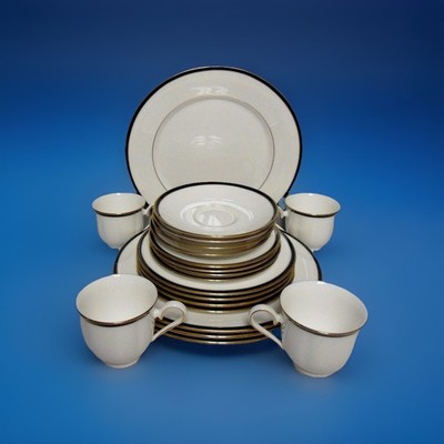 Lenox  KRISTY 20 Piece Set Service For FOUR PLACE SETTINGS