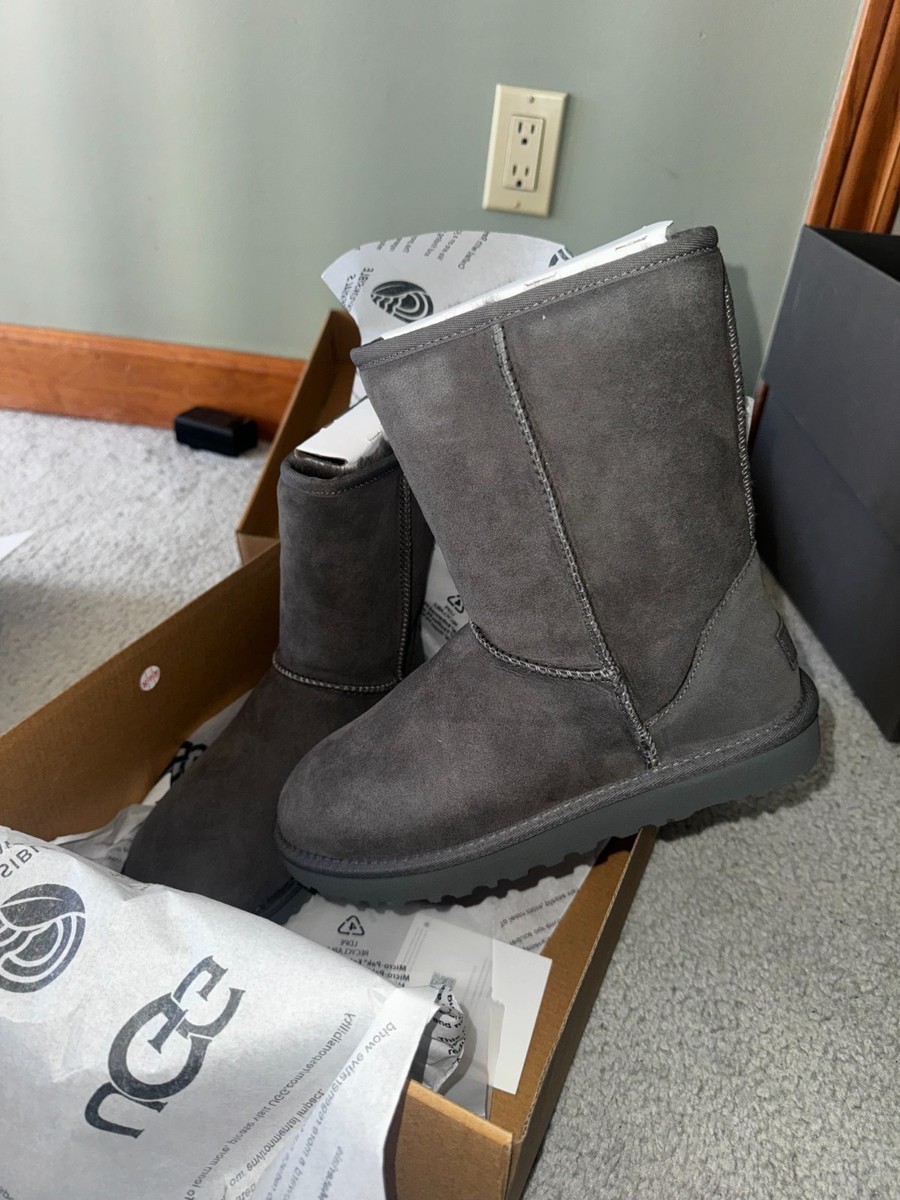 UGG Australia Classic Short II Ankle Boots for Women, Size US 8