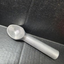 Vintage Aluminum Ice Cream Scoop Taiwan Silver Liquid Filled Self Defrosting Vintage Aluminum Ice Cream Scoop Taiwan Silver Liquid Filled Self Defrosting