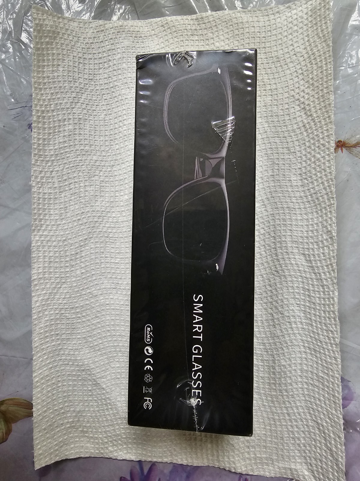 Smart Glasses with Advanced Features for Hands-Free Convenience