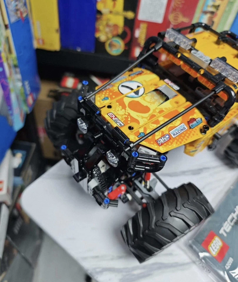 LEGO Technic 4x4 X-Treme Off-Roader 42099 100% COMPLETE W/Instructions - Image 2 of 4