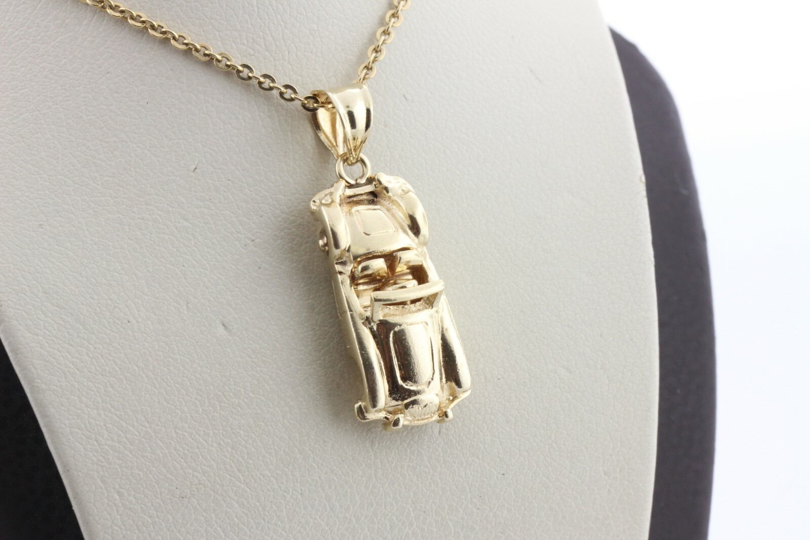 Vintage 14K Yellow Gold Automobile Convertible Car Moving Wheels Charm Pendant