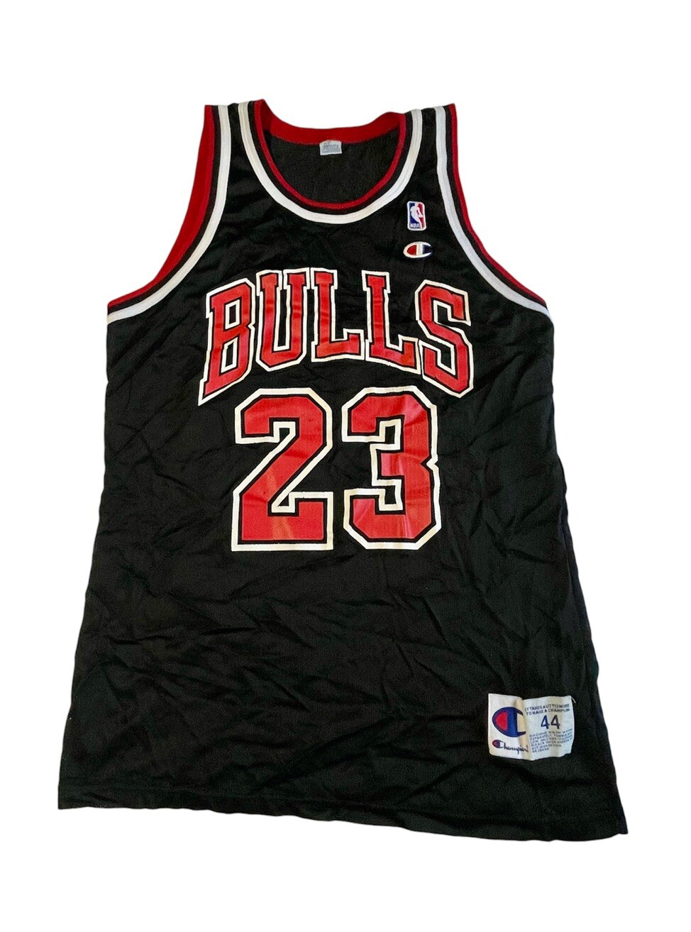 Vintage Champion Chicago Bulls Michael Jordan Size 44 NBA Jersey