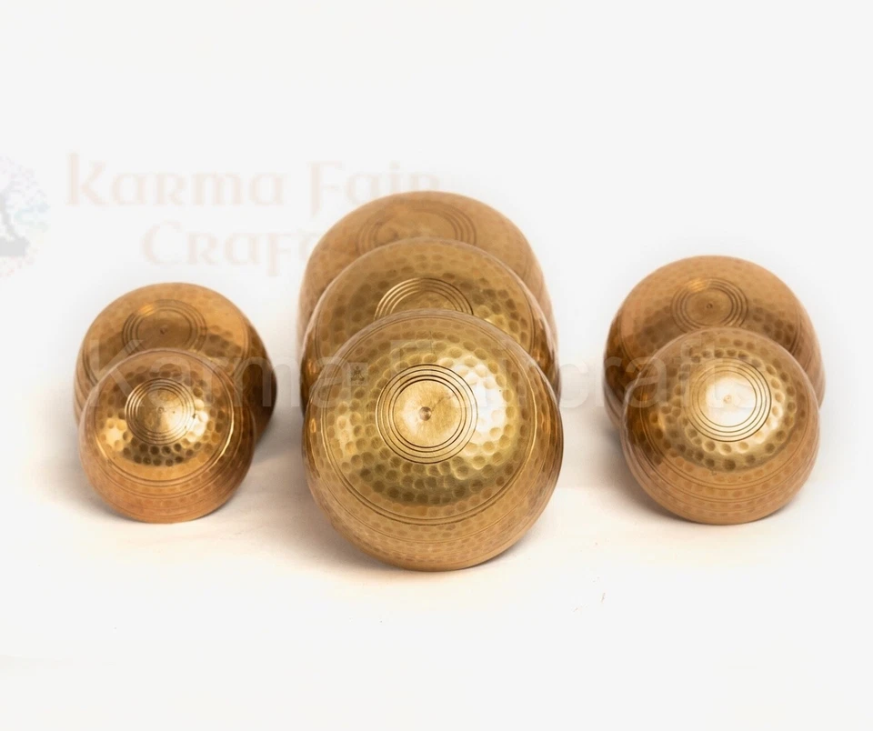 Chakra Healing Singing Bowl Set of 7 Hand Hammered Tibetan Sound Meditation Bowl - Image 3 of 4