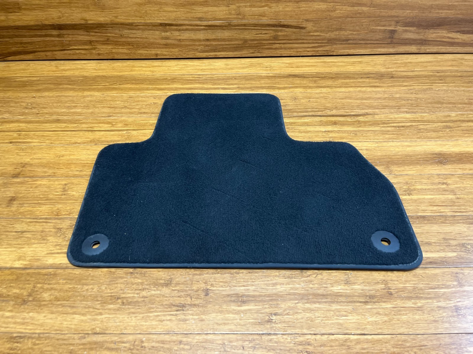 2017-2020 Maserati Levante M161 Front & Rear Floor Carpet Liner Mat Set Of 4 OEM
