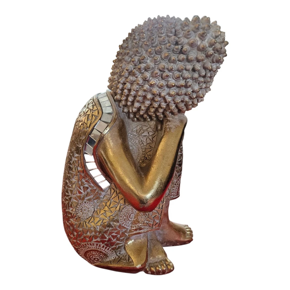 Estatuilla dorada de Buda tailandés en reposo Feng Shui Foto 3 de 4